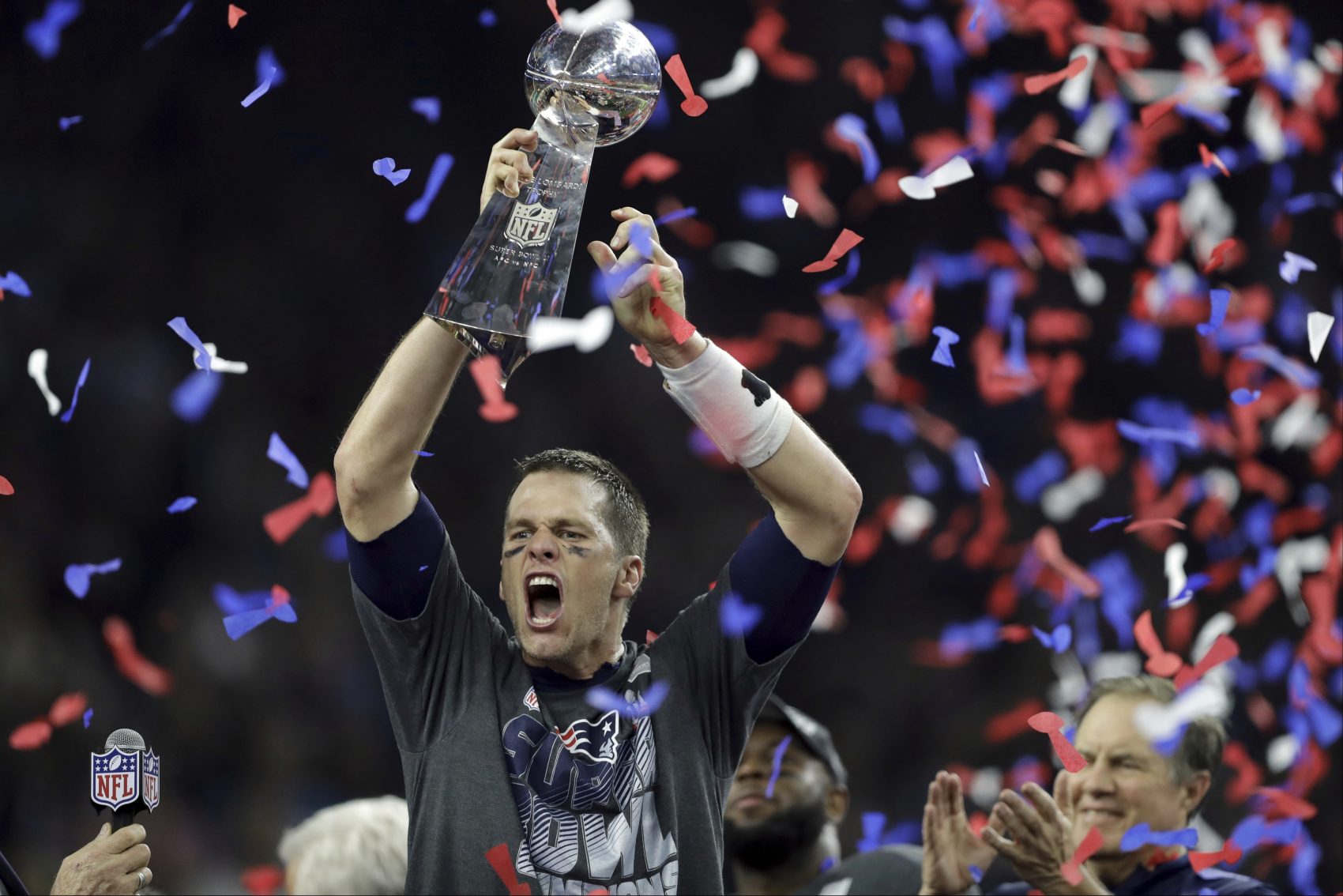 Tom Brady New England Patriots Super Bowl Trophy Celebration